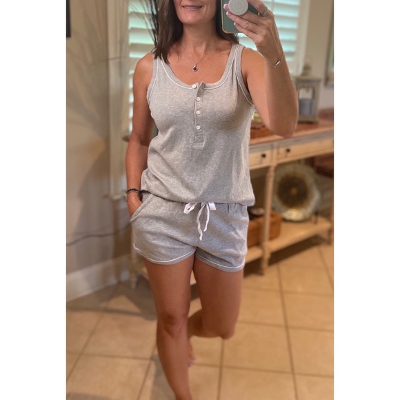 🛍LAST 1 Two Piece Pajama Shorts Lounge Set Gray 2820 - Picture 3 of 4